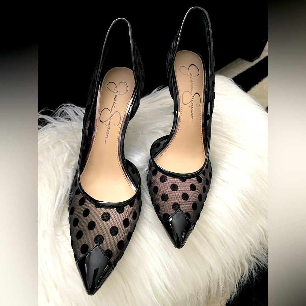 JESSICA SIMPSON Black Piercey Polka-dot D'orsay Pumps ***NEW without box***